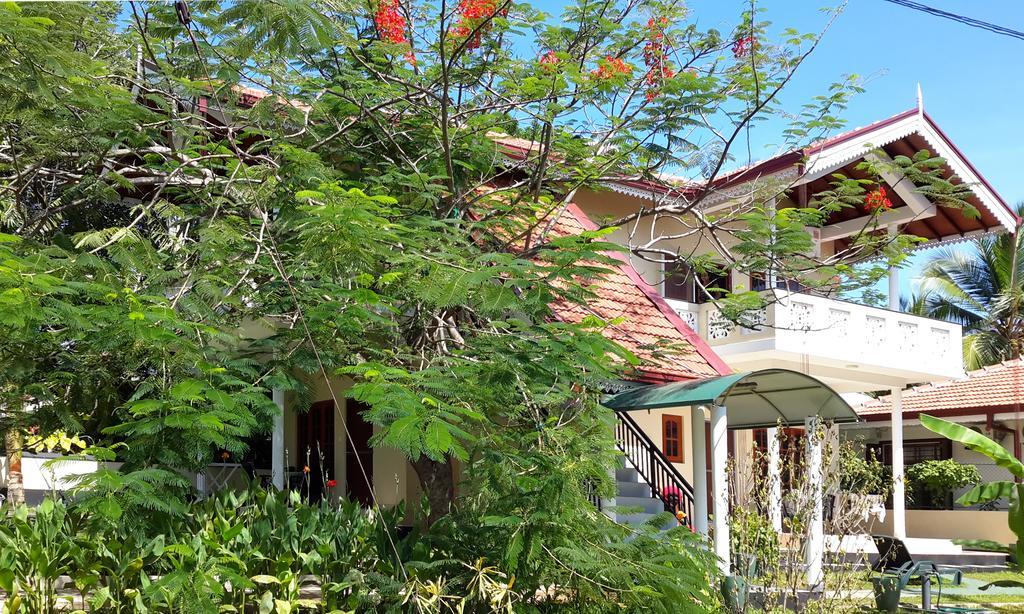 Rico Shadow Guest House & Restaurant 瓦伊卡尔 客房 照片