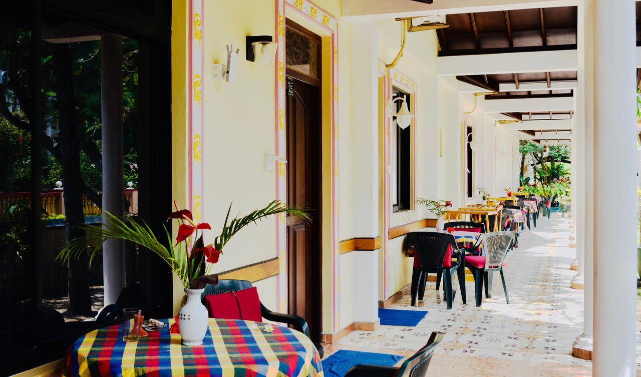 Rico Shadow Guest House & Restaurant 瓦伊卡尔 客房 照片